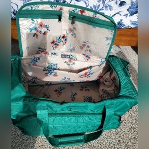 Lug trolley duffel bag